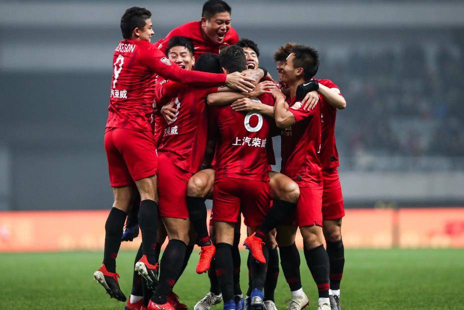 上港外援神奇表现，助球队再胜